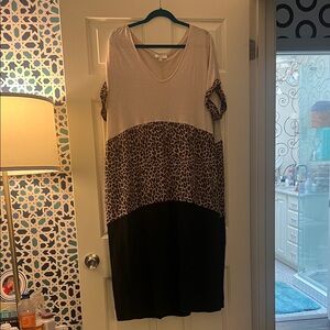 Umgee Beige and Leopard Print Maxi Dress